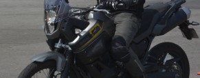 Frenagens emergenciais e suas três fases para parar a moto.